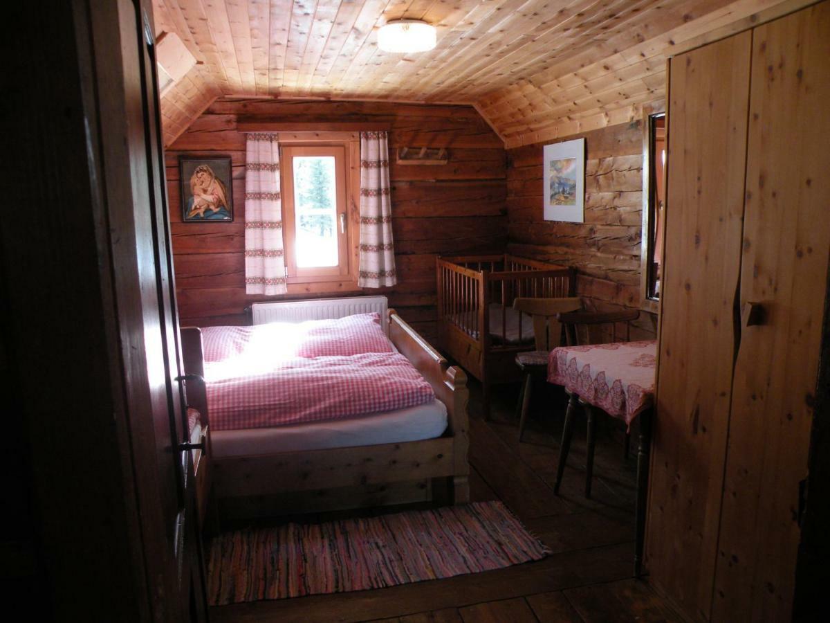 Hotel Hiasl Zirbenhütte Hochrindl Exterior foto